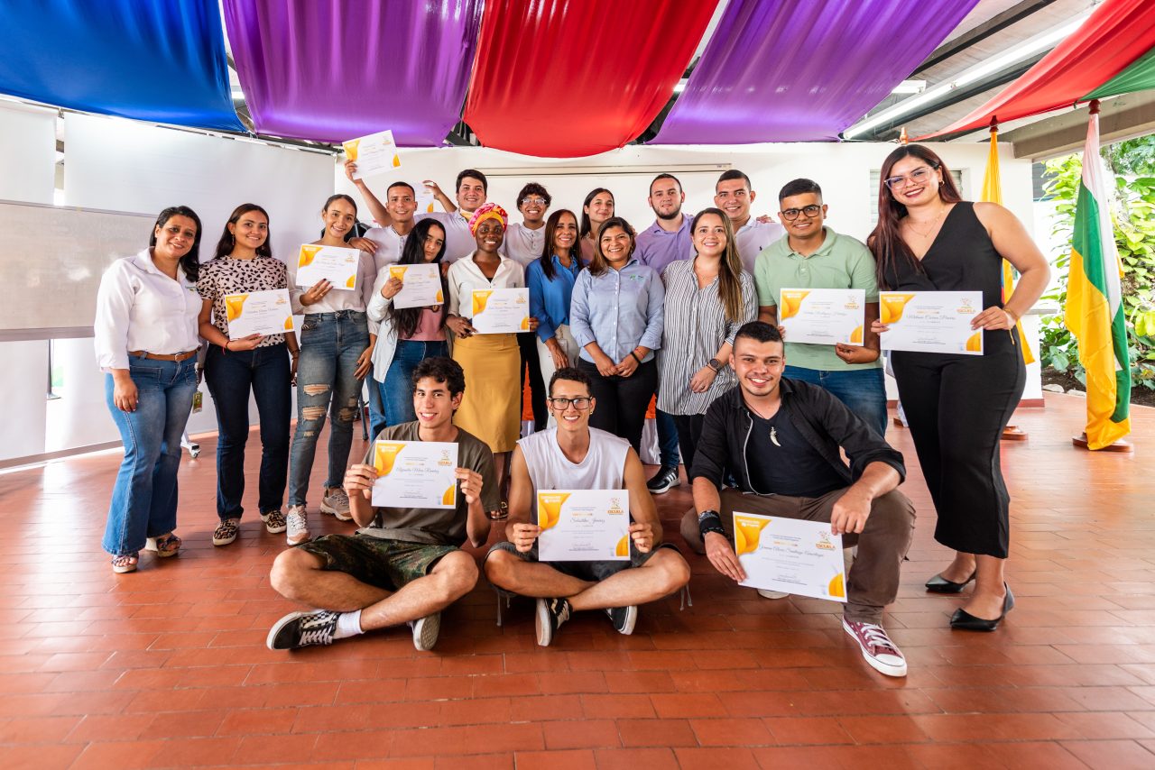 lideres se certifican en incidencia política juvenil escuela palmira