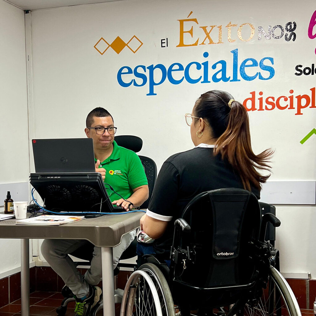 Comfenalco Valle Delagente promueve la inclusión laboral de personas con discapacidad