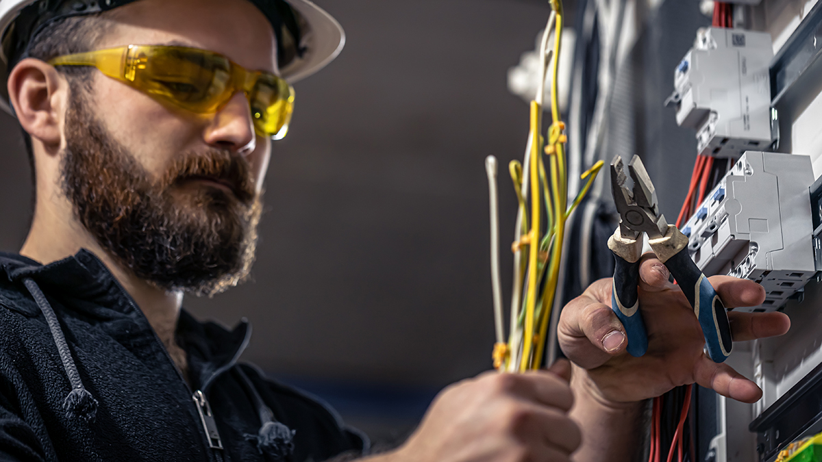 Técnico electricista